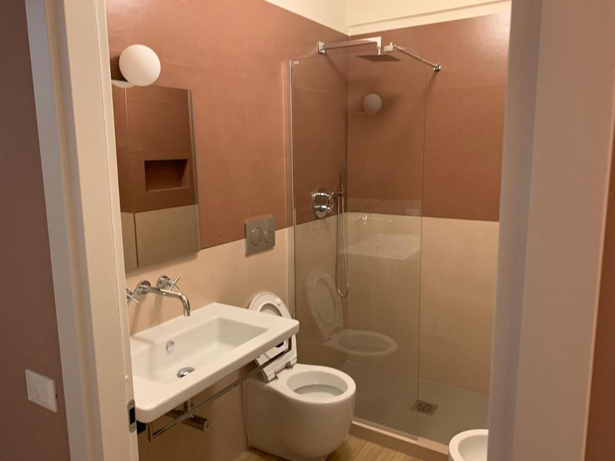 B&B Fossatello Affittacamere Генуа Екстериор снимка