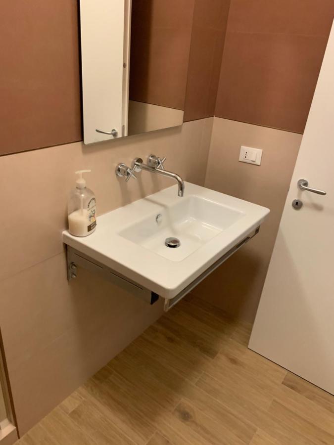 B&B Fossatello Affittacamere Генуа Екстериор снимка