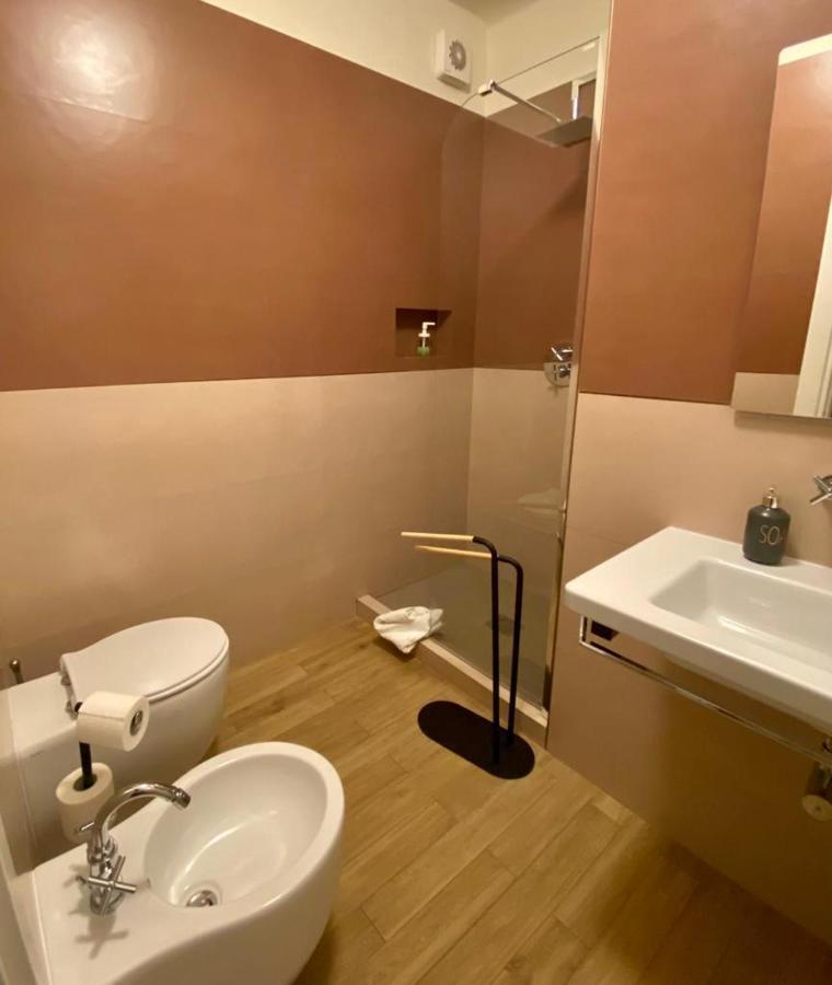 B&B Fossatello Affittacamere Генуа Екстериор снимка